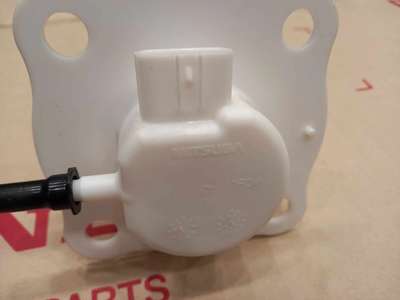 16700-K28-A61 fuel pump image 3